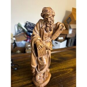 St Moses Holding Ten Commandments Figurine